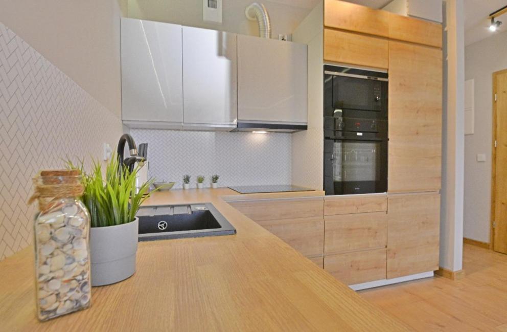 Sun Towers - Apartamenty Bryza - Apartamenty Z Parkingiem Świnoujście Esterno foto